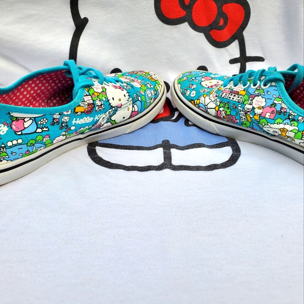 Hello Kitty Vans - Picture 8 of 12
